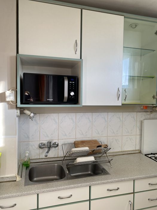 Inchiriez apartament cu 1 camera, aproape de UMFST, Aleea Carpati - Tg. Mures
