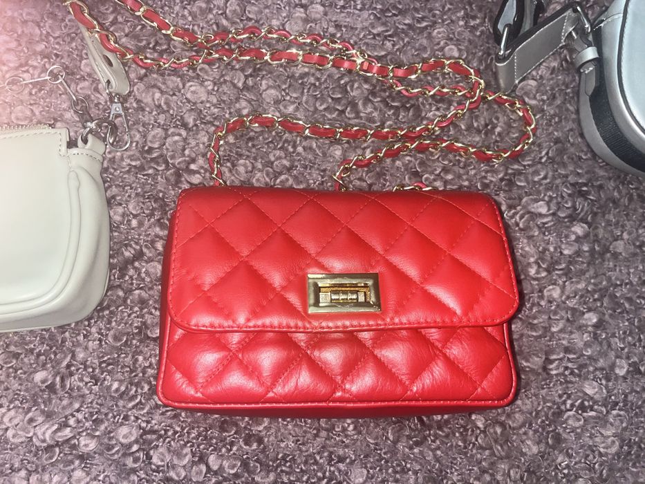 Дамски чанти всичките за 35 €