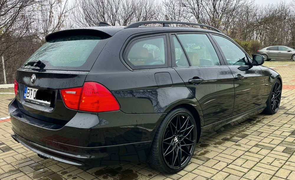 Dezmembrez bmw e91 2.0i