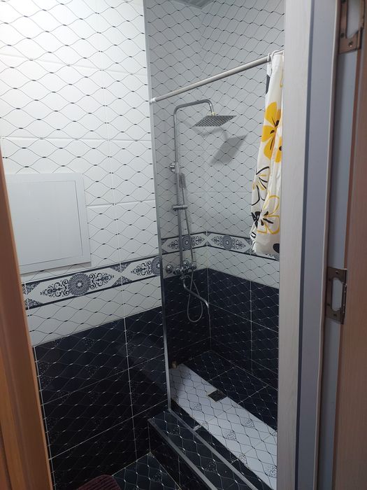 Занги-ота р-н Ор-р:*Эшонгузар центридан 2,5 км* 3/4/6 (62м²)