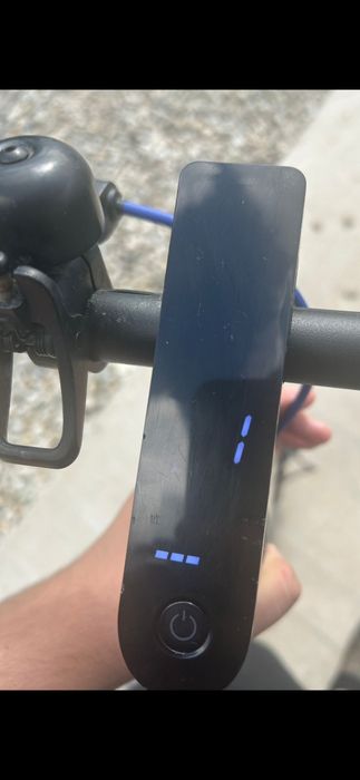 Xiaomi model 3 folosit se maxim 5 ori
