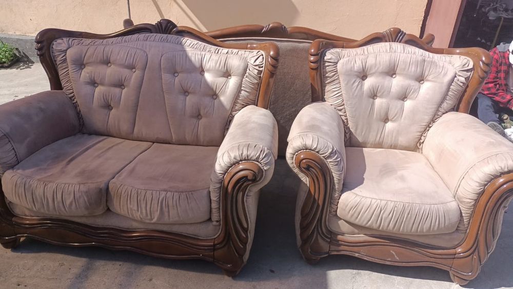 Диван. Мягкая мебель