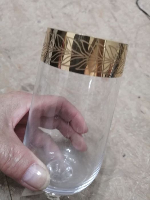 Фужеры 6 штук  .