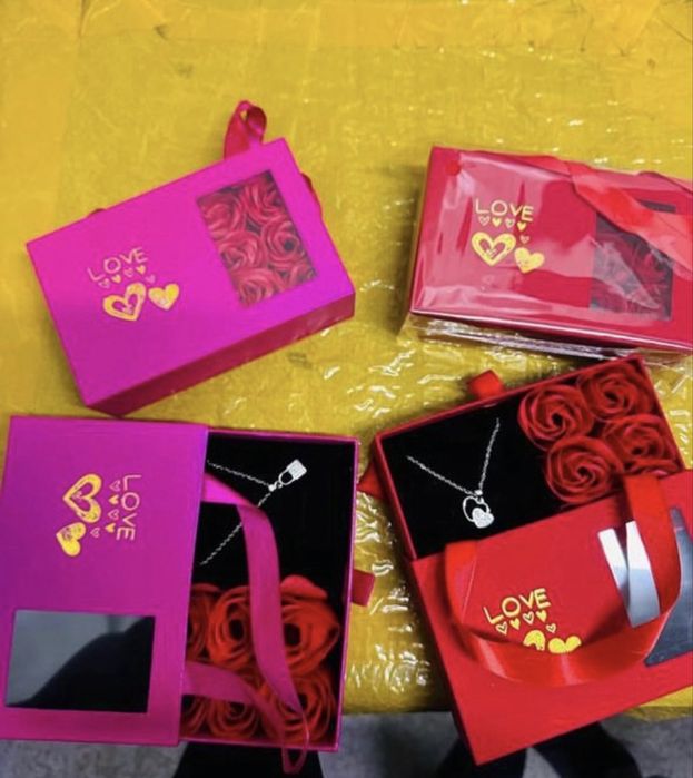 Подарок к 8 марта