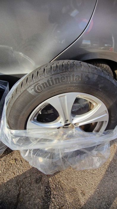 Гуми 235/60/18 Continental WinterContact джанти Mercedes GLC/E class