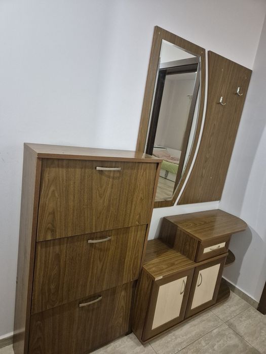 Портманто с огледало