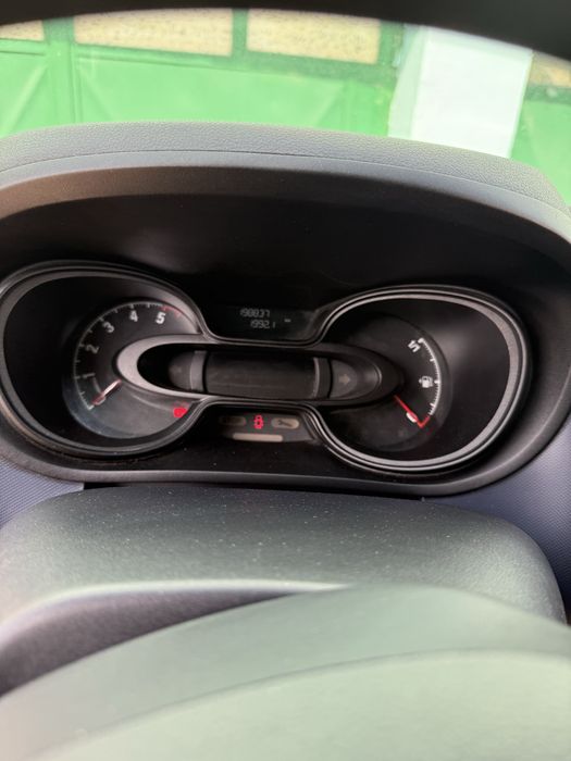 Opel vivaro 2018 1.6 cdti