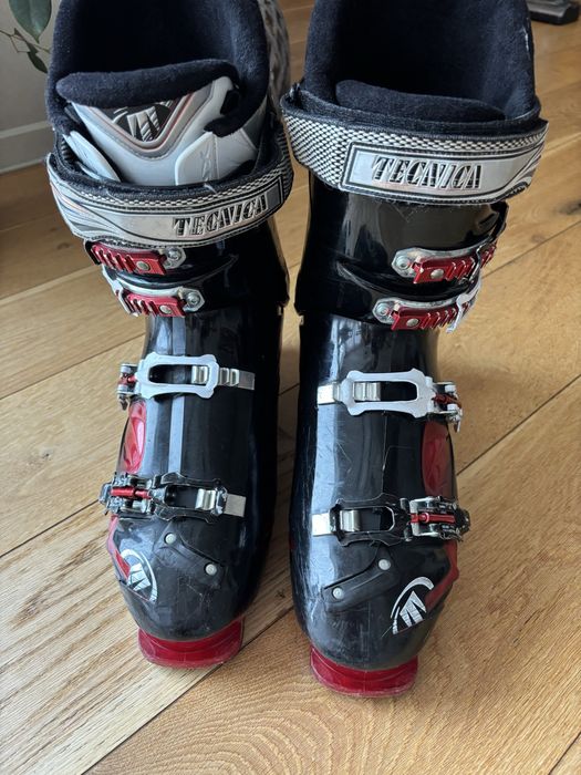 Скиорски обувки Salomon  и  Technica