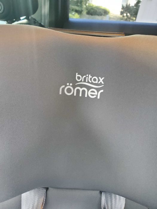 Scaun auto Britax Romer Dualfix i-Size