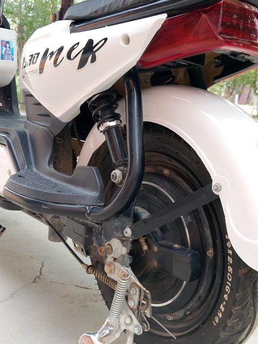 Электроннй скутер