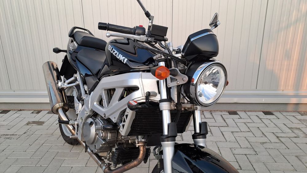 MotoFly Ploiesti vinde Suzuki SV650N 2003