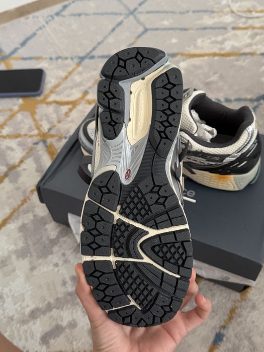 Кроссовки new balance