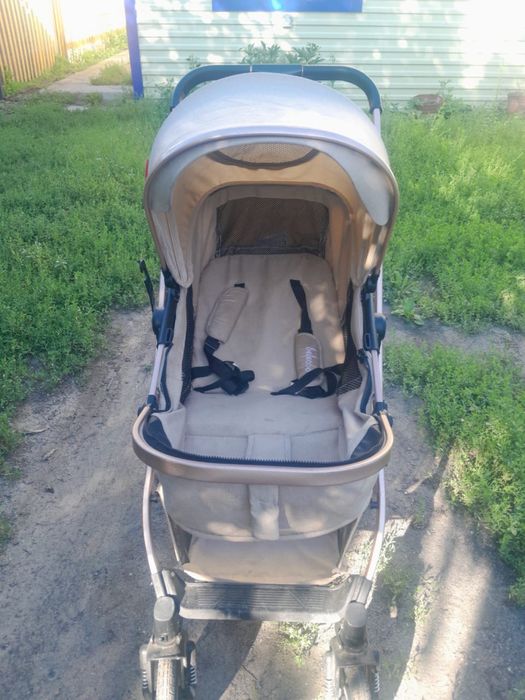 Продам коляску детскую