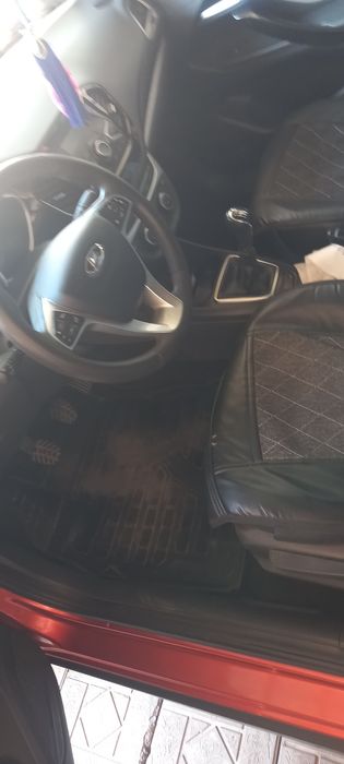 Lada vesta sotiladi