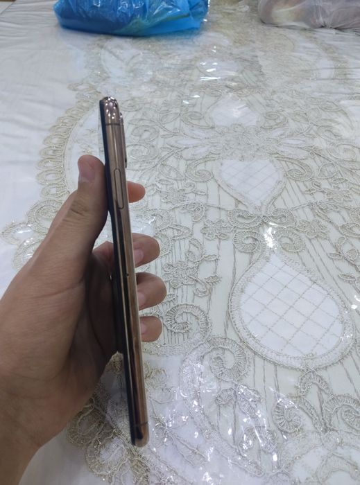 Айфон xs max gold