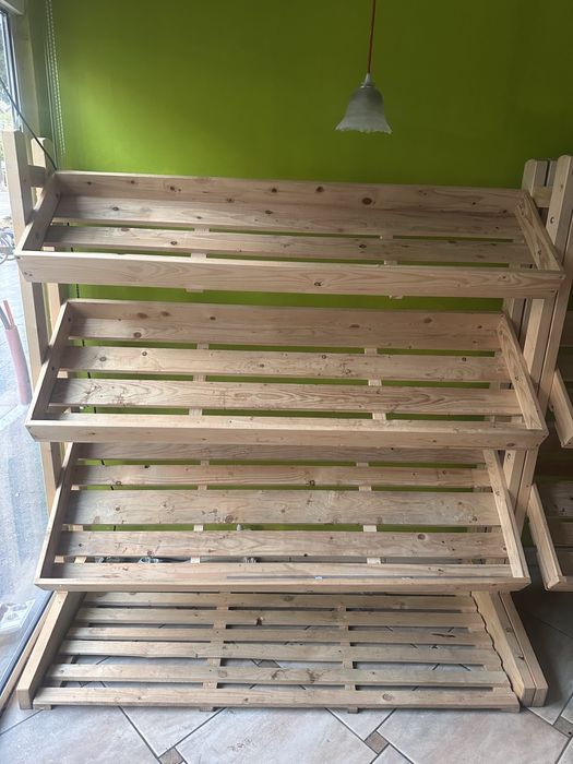 Rafituri pentru fructe si legume