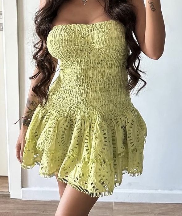 Лятна свежа рокля в зелено