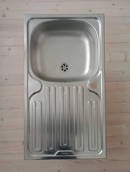 Предлагам малко употребявана кухненска мивка Franke