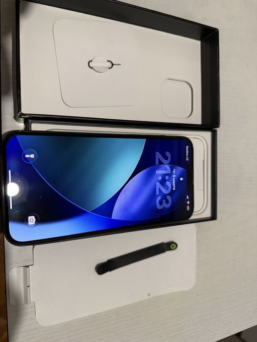 СРОЧНО продаю свой Iphone 13 Pro Max, Alpine Green, 256GB