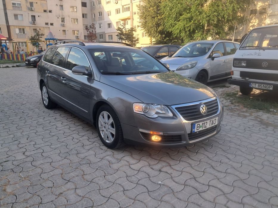 De vânzare Volkswagen Passat Model B6 Higline 2.0 TDI 140Cp Automat  DSG  An 2008