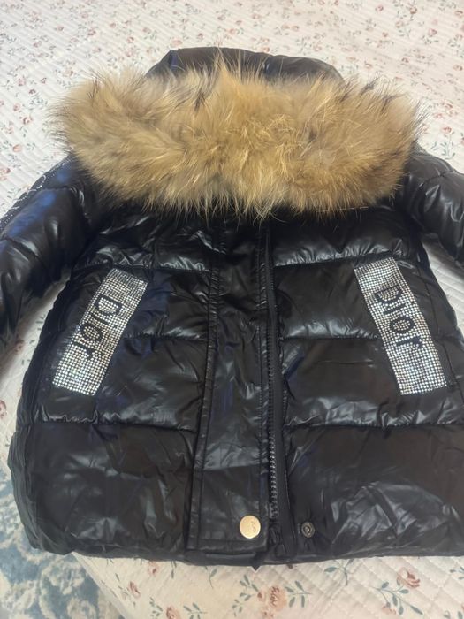 Продам куртку диор