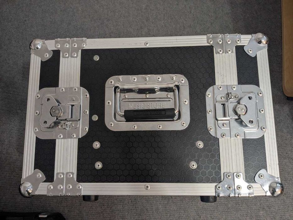 Rack case 19" 6U cu sertar