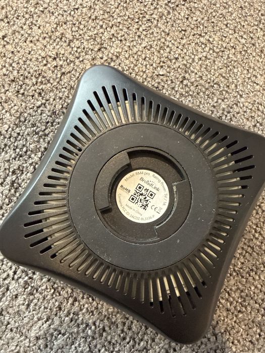 Смарт хъб BroadLink RM4 Pro, Wi-Fi