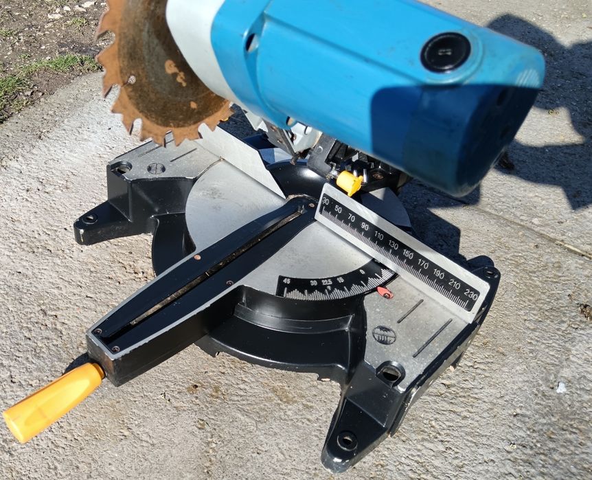 Circular pendular, culisant si unghiular, CMI, motor 1800W