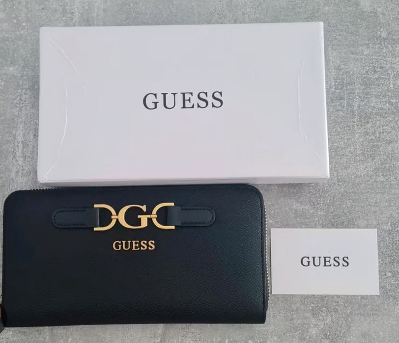 Guess portofel  nou