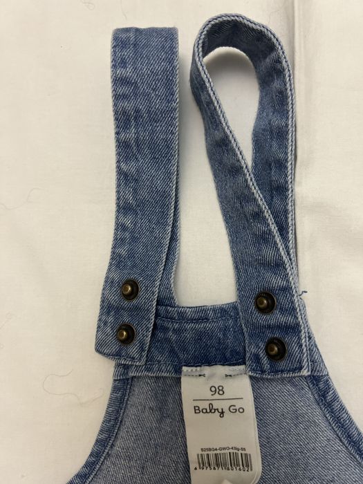 Комбинезон джинсовый