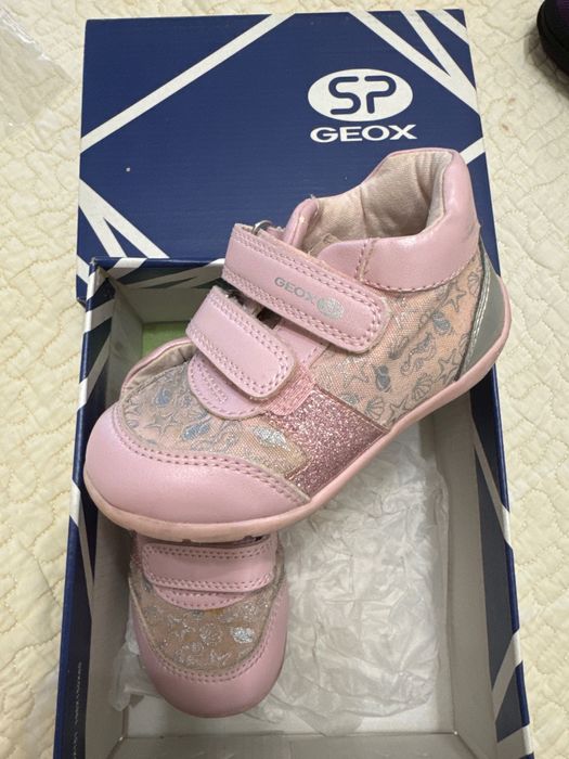 Детские кроссовки geox