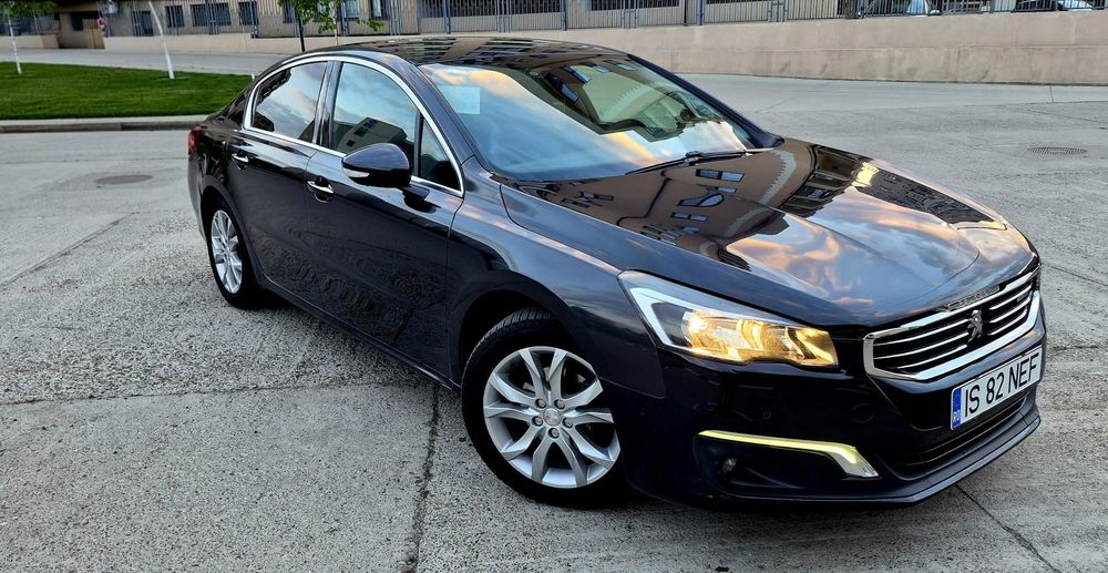 Schimb sau Vând Peugeot Facelift