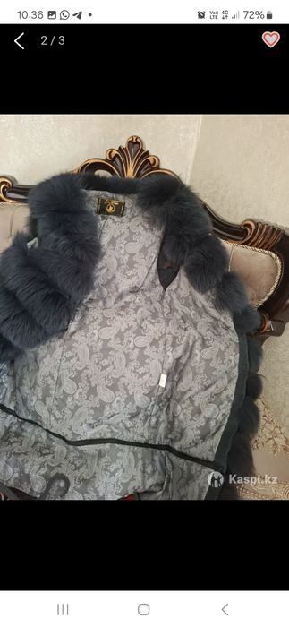 Продам женские жилетки