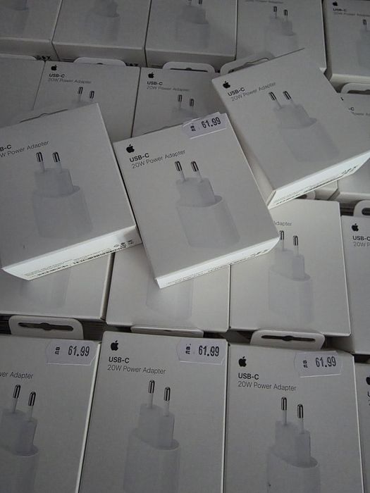 APPLE 20W Оригинален адаптер  за бързо зареждане на iPhone