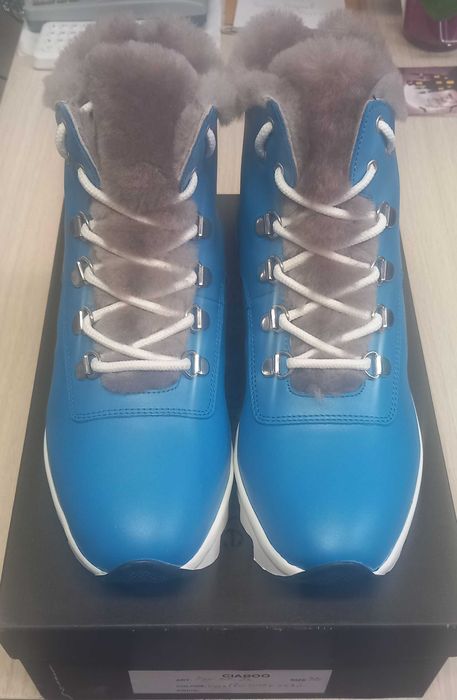 Боти от естествена кожа