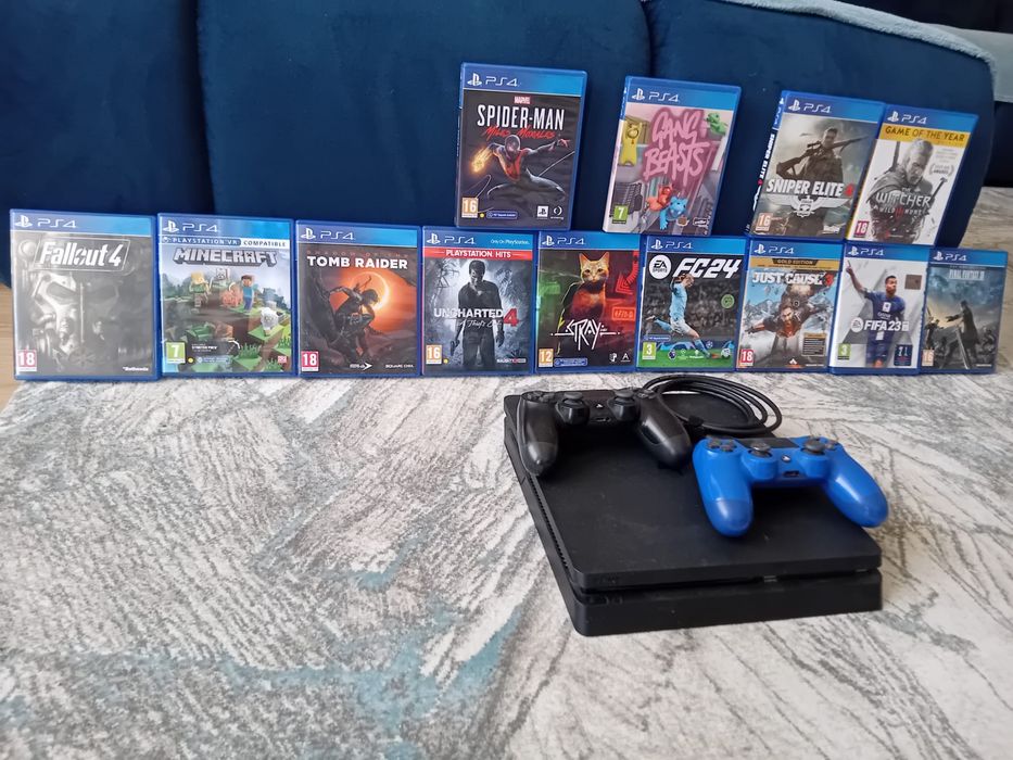 Vând playstation 4