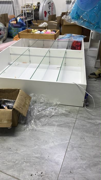 Ресепшен полки эконом панели