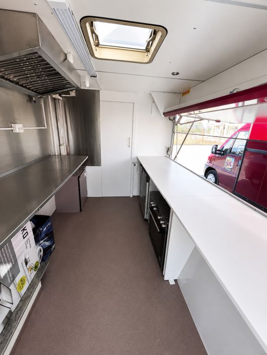 Inchiriez FoodTruck