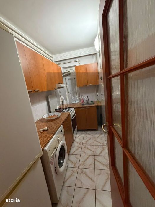 Garsoniera 37mp balcon -bloc1983 -Soseaua Oltenitei /Piata Sudului S.4