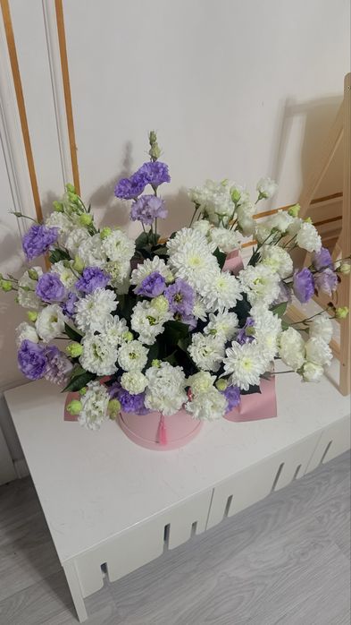 Цветы в каробке гүл