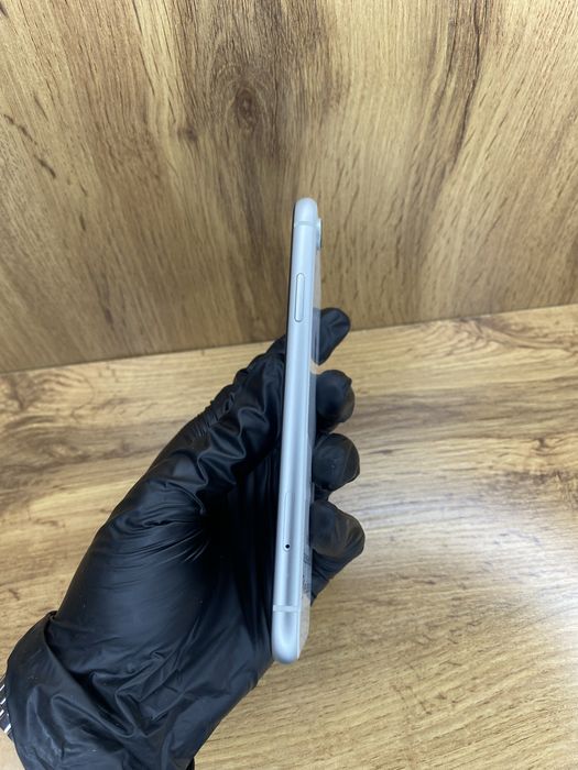 iPhone XR 128Gb 77%