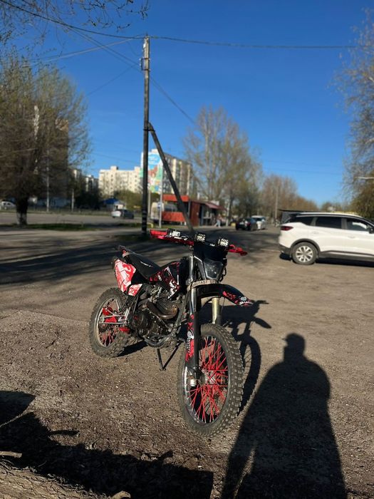 Продам эндуро 400к