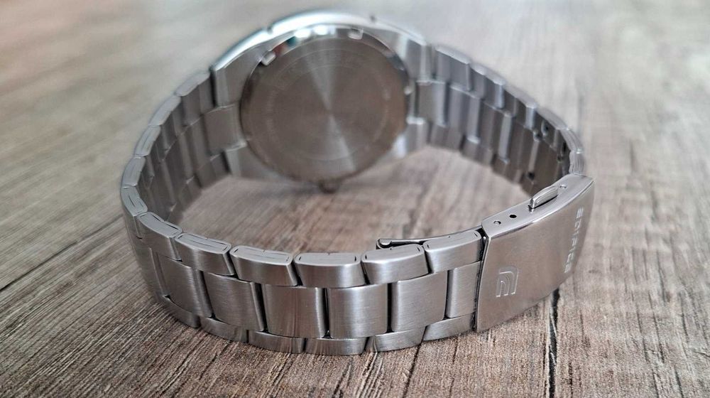 Часовник Casio edifice EF-125D-2AVEF