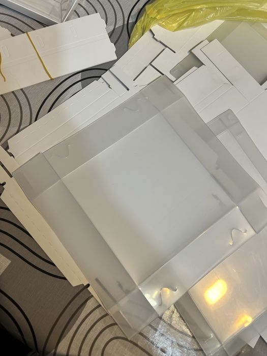 коробки новые 3000тг общий