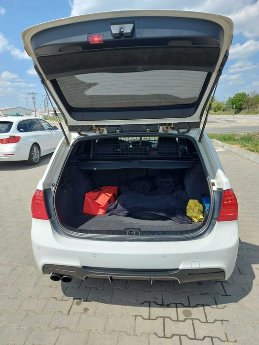 ** Bmw ** seria 3 *  e91 * 2012 * 318d