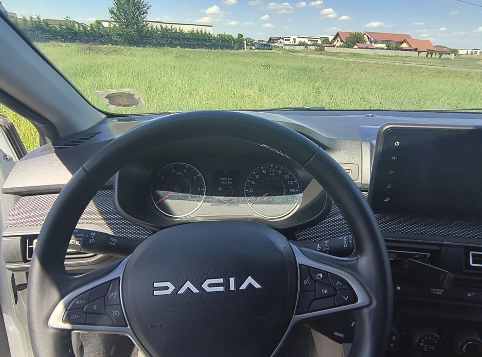 DACIA Logan 2023 — imagine 5
