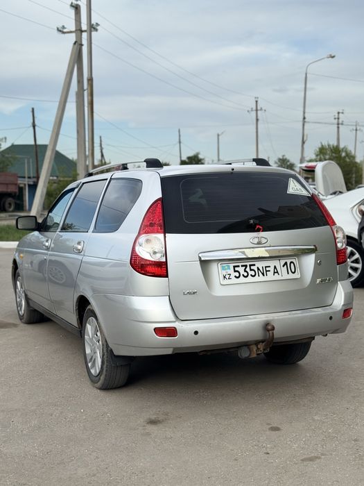 В продаже приора люкс