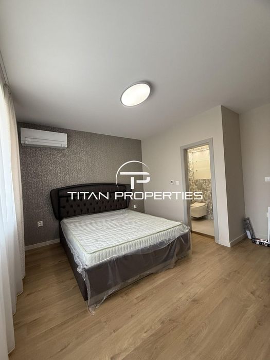 Дава се под наем Тристаен апартамент в Пловдив, Център - 120 кв.м за 816 € - Снимка #2