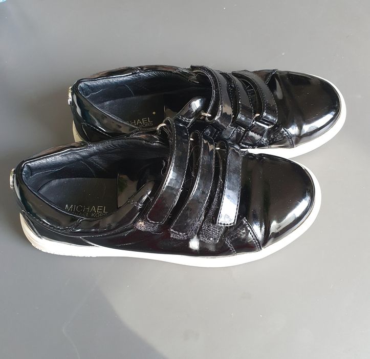 Pantofi copii 33