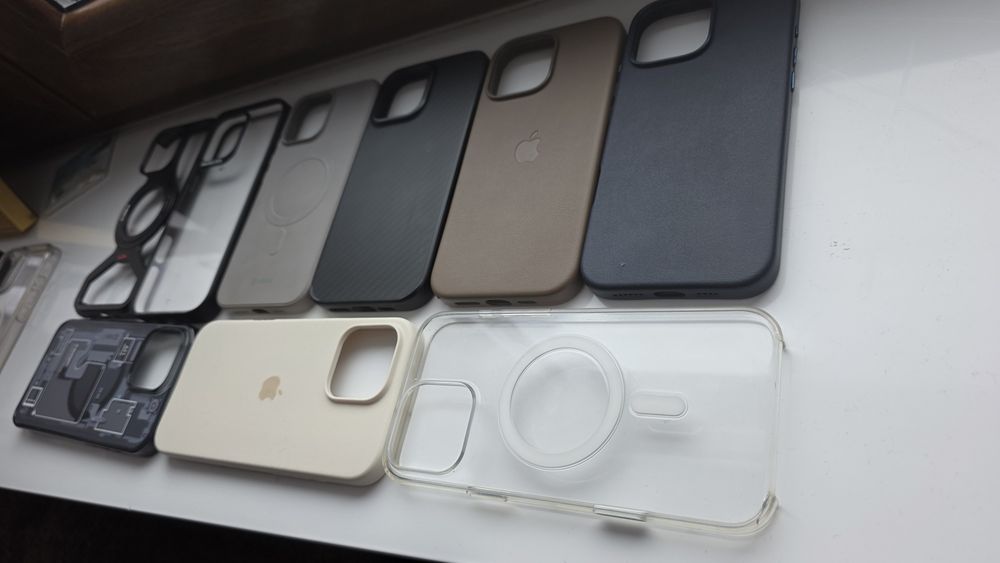 Huse iPhone 16 Pro Max